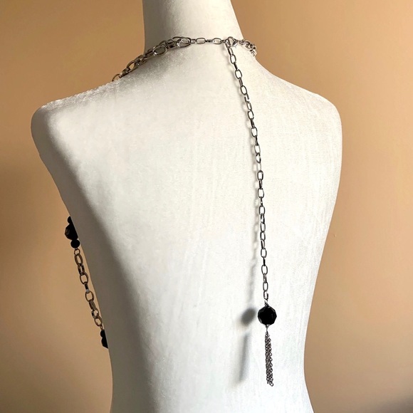 Double strand chain necklace with backdrop - Picture 4 of 7